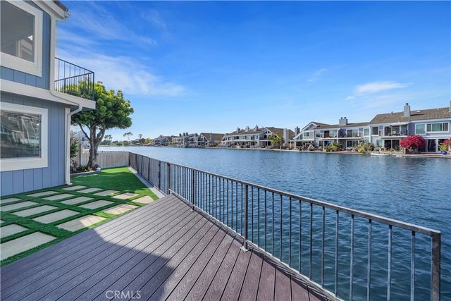 16097 Saint Croix, Huntington Beach, CA 92649
