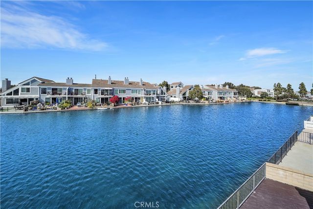 16097 Saint Croix, Huntington Beach, CA 92649