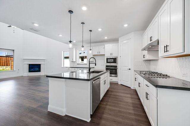 1708 Foxtail Drive, Celina, TX 75009