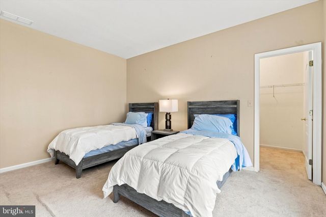 296 WESTMINSTER LN, Souderton, PA 18964