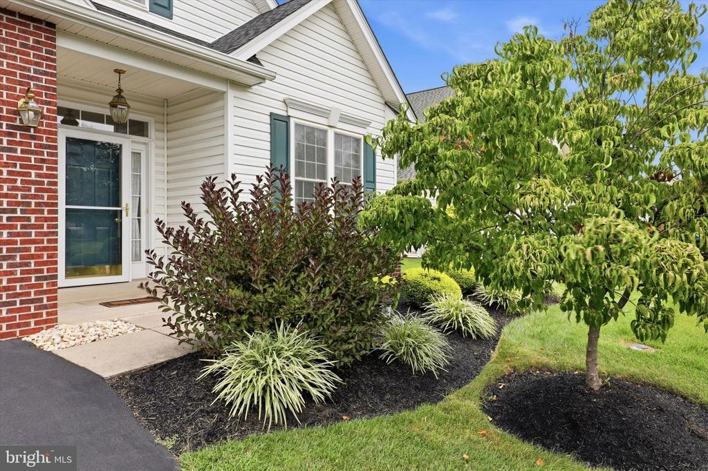 296 WESTMINSTER LN, SOUDERTON, PA 18964 — photo 4