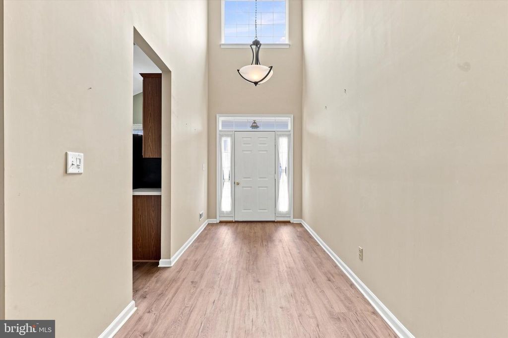 296 WESTMINSTER LN, SOUDERTON, PA 18964 — photo 5