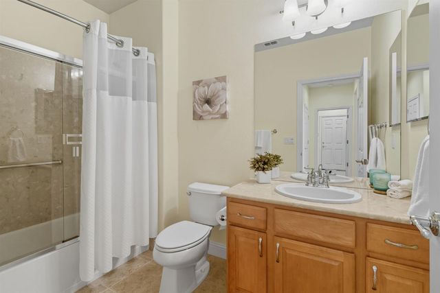 2473 Dutchwood Ln, Manteca, CA 95336