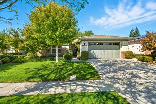 2473 Dutchwood Ln, Manteca, CA 95336