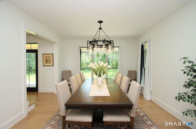 773 West Avon Road, Avon, CT 06001
