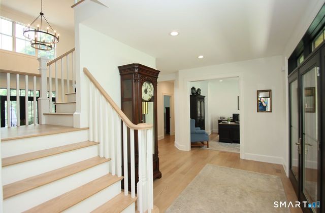 773 West Avon Road, Avon, CT 06001