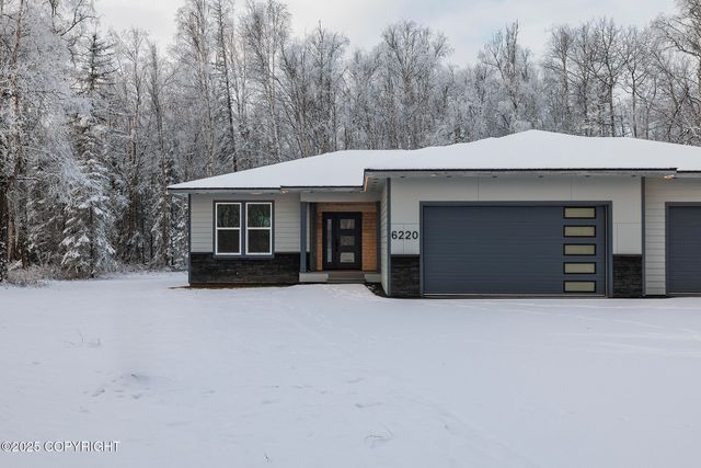 6220 S Ridgefield Drive, Wasilla, AK 99654