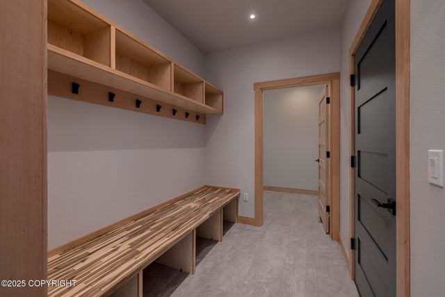 6220 S Ridgefield Drive, Wasilla, AK 99654