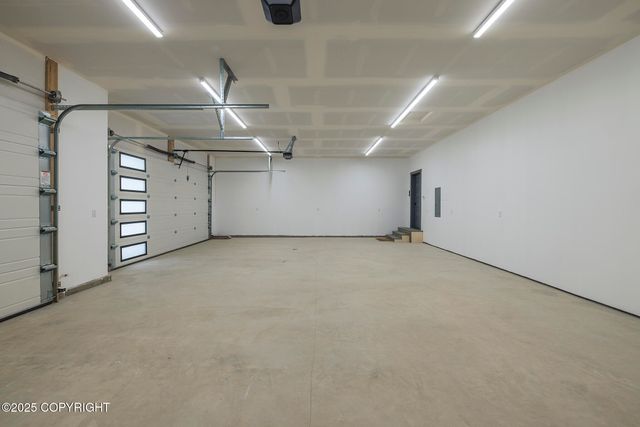 6220 S Ridgefield Drive, Wasilla, AK 99654