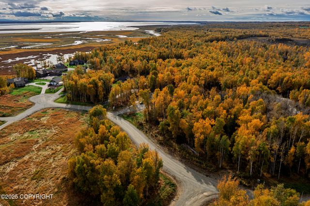 6220 S Ridgefield Drive, Wasilla, AK 99654