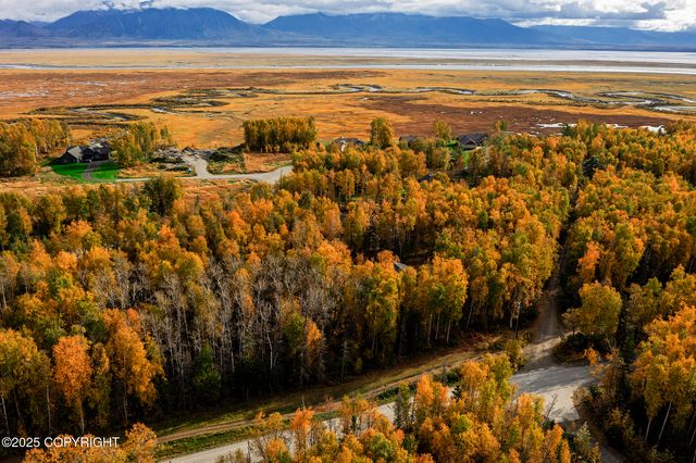 6220 S Ridgefield Drive, Wasilla, AK 99654