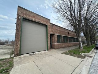 12129 S Peoria Street, Chicago, IL 60643