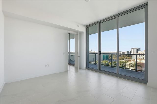 400 CENTRAL AVENUE 1002, St Petersburg, FL 33701