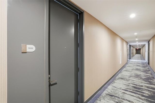 400 CENTRAL AVENUE 1002, St Petersburg, FL 33701