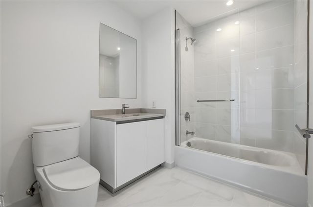 400 CENTRAL AVENUE 1002, St Petersburg, FL 33701