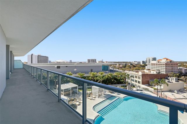 400 CENTRAL AVENUE 1002, St Petersburg, FL 33701