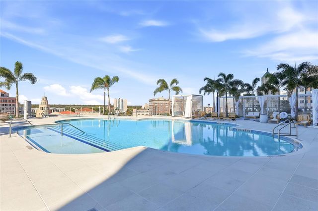 400 CENTRAL AVENUE 1002, St Petersburg, FL 33701