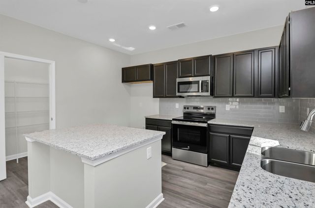 4 Sonja Way, Lugoff, SC 29078