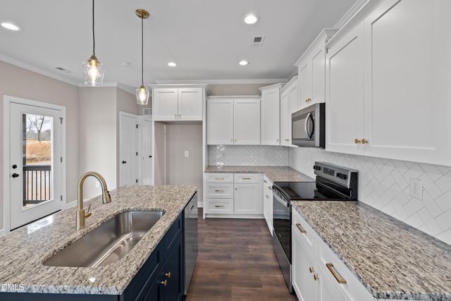 920 Micro W Road, Selma, NC 27576