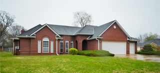 2480 S Cardinal Drive, Springdale, AR 72764