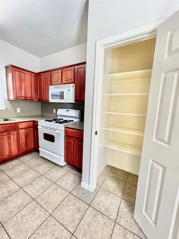 1814 Ulit Ave A, Austin, TX 78702
