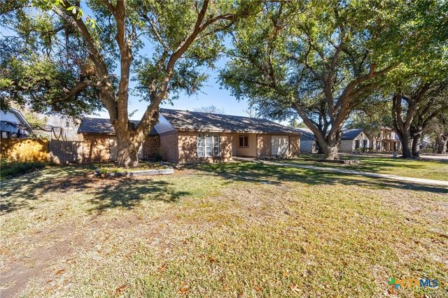 2006 Canyon Creek Drive, Temple, TX 76502
