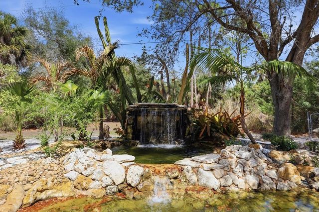 545 LOMOND DRIVE, Port Charlotte, FL 33953