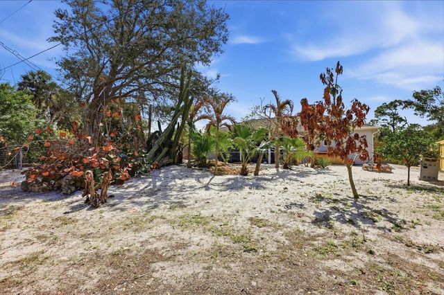 545 LOMOND DRIVE, Port Charlotte, FL 33953