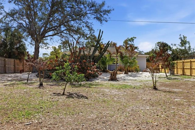 545 LOMOND DRIVE, Port Charlotte, FL 33953