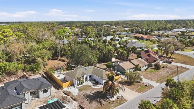 545 LOMOND DRIVE, Port Charlotte, FL 33953