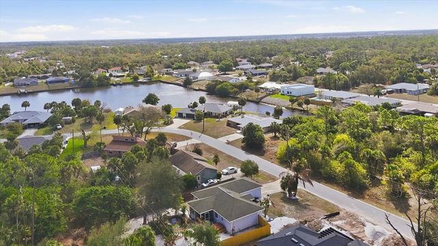 545 LOMOND DRIVE, Port Charlotte, FL 33953