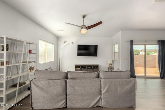 8317 W Canvasback Lane, Tucson, AZ 85757