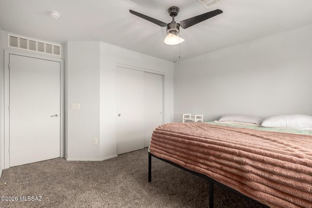 8317 W Canvasback Lane, Tucson, AZ 85757