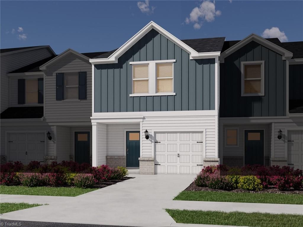 811 StreamView Court, Mebane, NC 27302