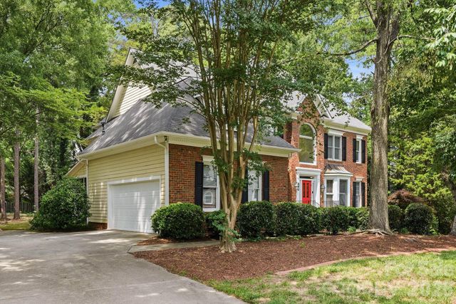 21311 Crown Lake Drive, Cornelius, NC 28031