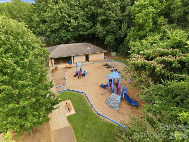 21311 Crown Lake Drive, Cornelius, NC 28031