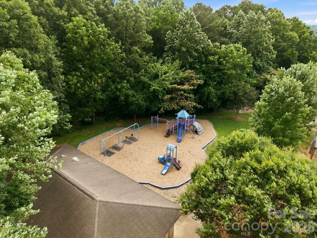 21311 Crown Lake Drive, Cornelius, NC 28031