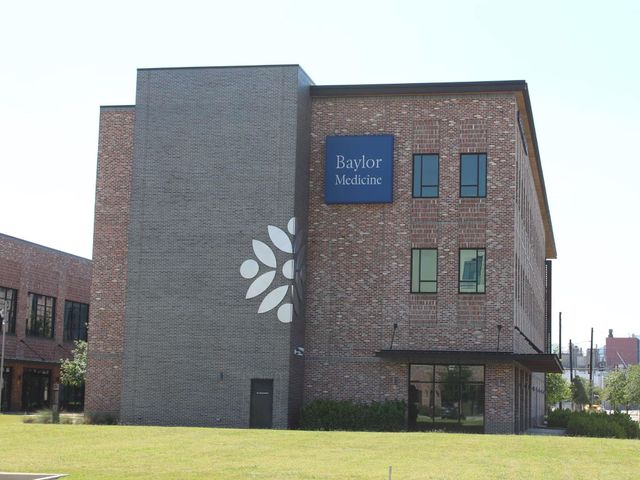 518 N Eastwood Street, Houston, TX 77011