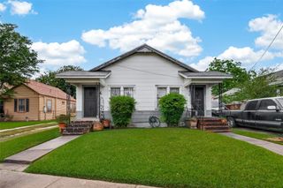 518 N Eastwood Street, Houston, TX 77011