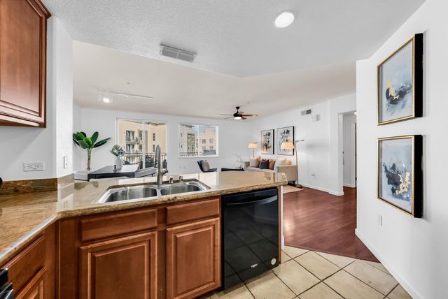 809 Auzerais Avenue 321, San Jose, CA 95126