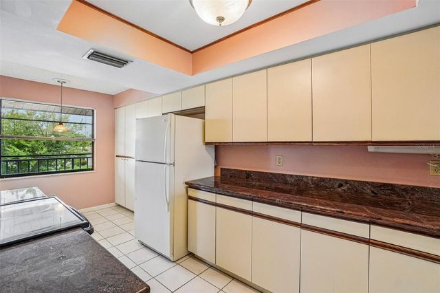 1601 43RD STREET N 224, St Petersburg, FL 33713