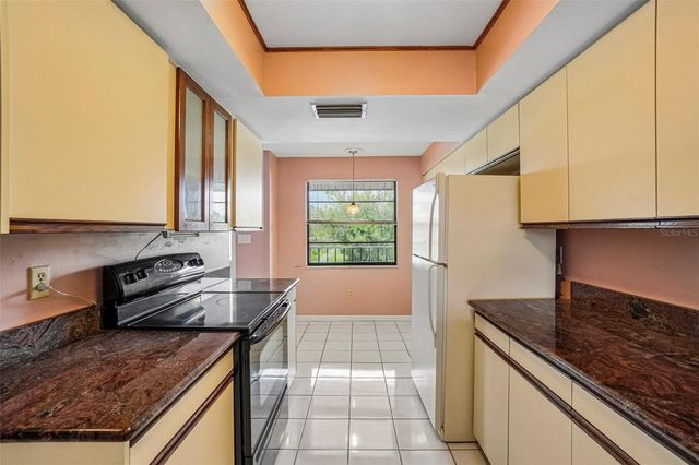 1601 43RD STREET N 224, St Petersburg, FL 33713