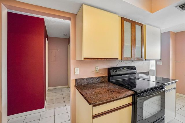 1601 43RD STREET N 224, St Petersburg, FL 33713