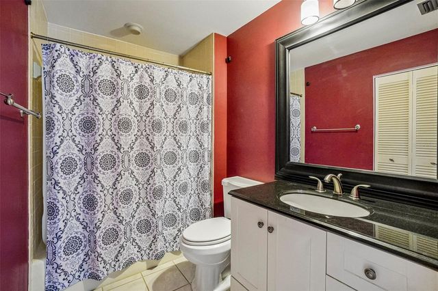 1601 43RD STREET N 224, St Petersburg, FL 33713