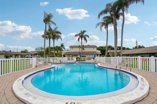 1601 43RD STREET N 224, St Petersburg, FL 33713