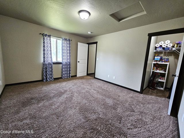 18819 N Ramsey Rd, Rathdrum, ID 83858