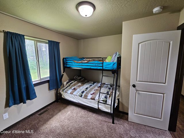 18819 N Ramsey Rd, Rathdrum, ID 83858