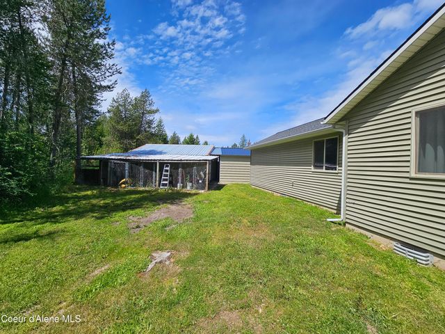 18819 N Ramsey Rd, Rathdrum, ID 83858