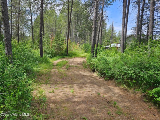 18819 N Ramsey Rd, Rathdrum, ID 83858
