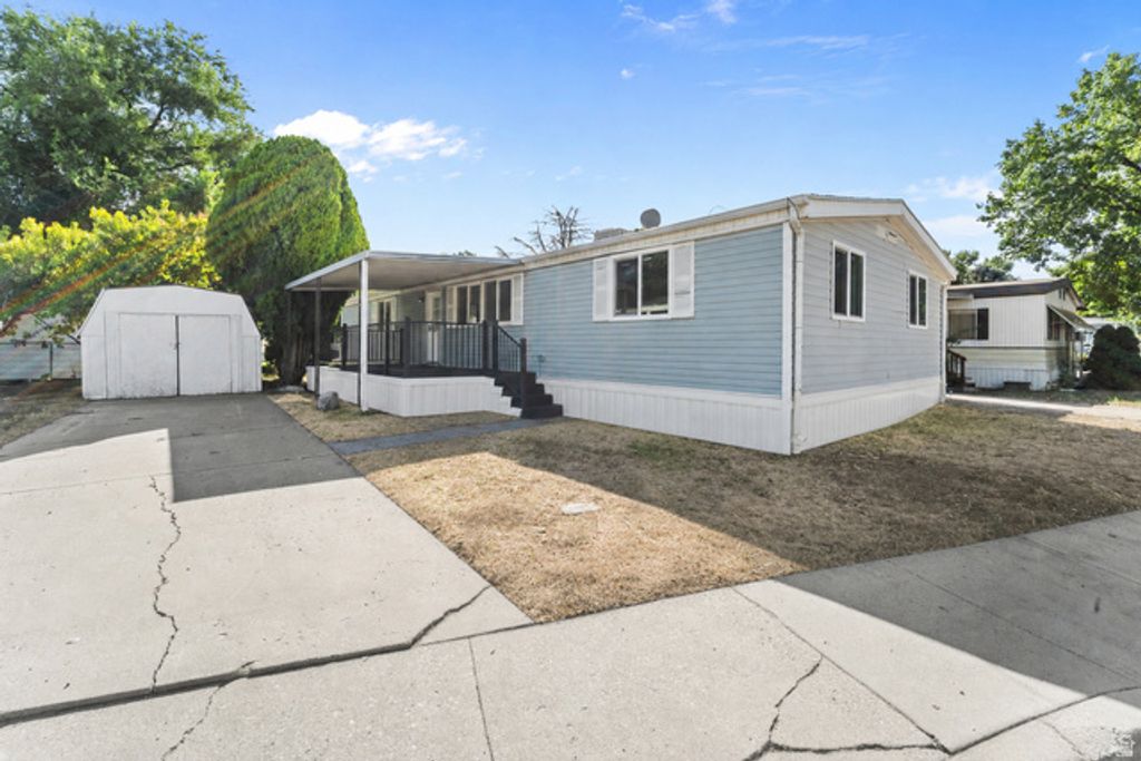 900 CENTURY DR #39, Ogden, UT 84404 — exterior